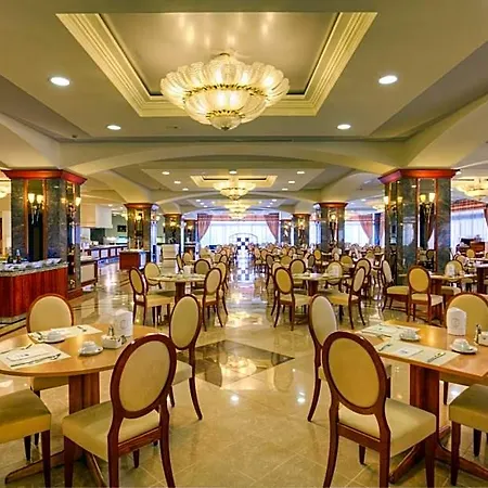 Hotel Kipriotis Panorama & 5*